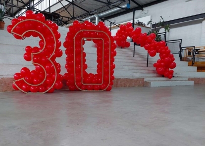 Balonu virtene "30"